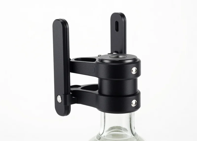 Eliminate Checkout Bottlenecks: A Technical Guide to the 2-Second Release Mechanism in High-Security Spirits Clamps